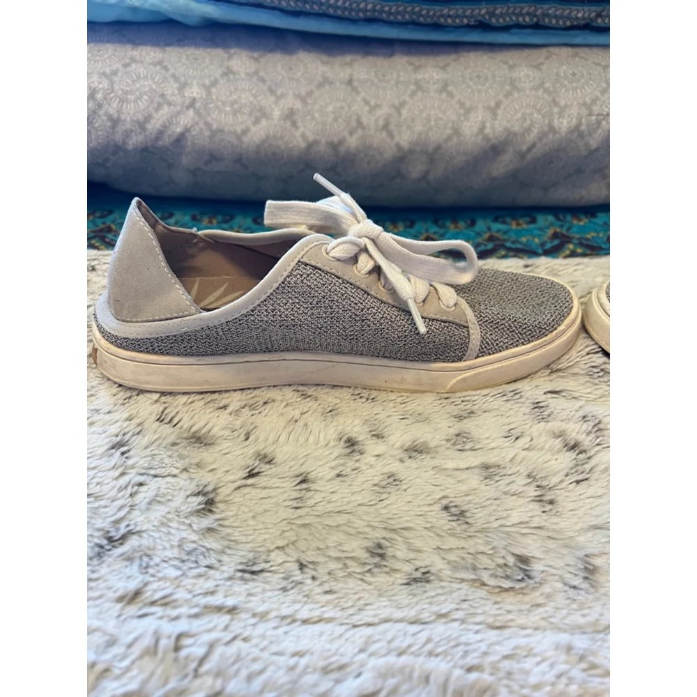 Olukai Womens Size 7.5 Pehuea Li Taupe Gray Beige Casual Lace Up Sneakers
